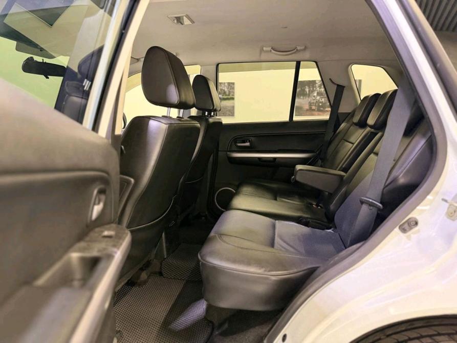 Suzuki Grand Vitara II Рестайлинг 2 Новосибирск  - изображение 12