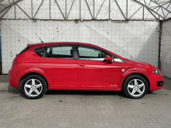 SEAT Leon II Рестайлинг с пробегом 2012 года, цена 920 000 рублей, 141990 км, хэтчбек, Автокод Объявления