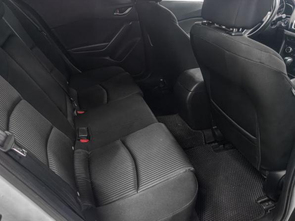 Mazda 3 III (BM) с пробегом 2013 года, цена 1 469 900 рублей, 123000 км, седан, Автокод Объявления