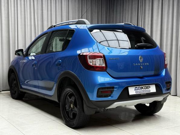 Renault Sandero II с пробегом 2018 года, цена 1 199 000 рублей, 71300 км, хэтчбек, Автокод Объявления