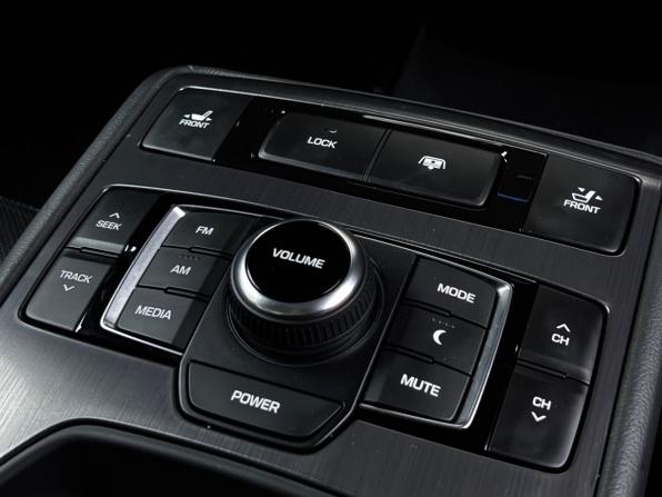 Genesis G80 I с пробегом 2017 года, цена 2 099 000 рублей, 197820 км, седан, Автокод Объявления