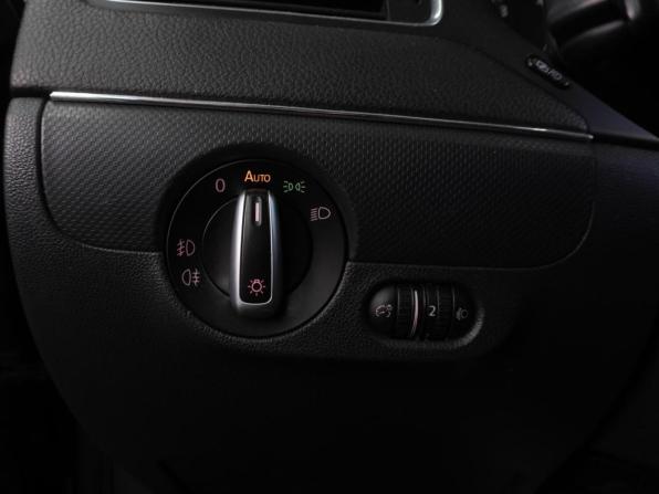 Volkswagen Jetta VI с пробегом 2012 года, цена 1 007 000 рублей, 176738 км, седан, Автокод Объявления