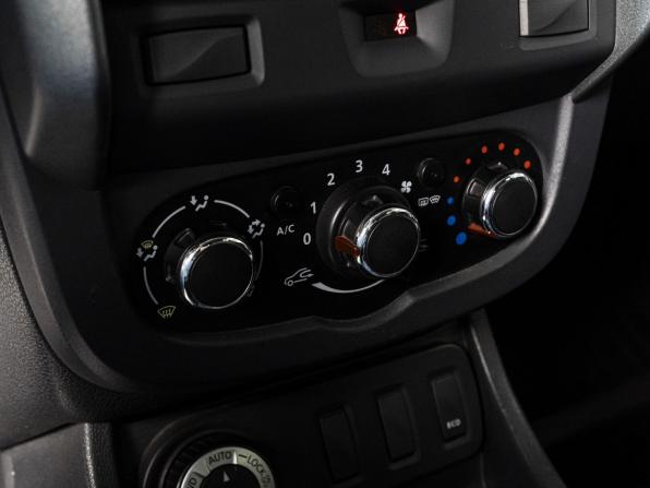 Renault Duster I Рестайлинг с пробегом 2017 года, цена 1 350 000 рублей, 140023 км, внедорожник, Автокод Объявления