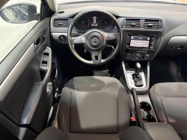 Volkswagen Jetta VI с пробегом 2013 года, цена 919 000 рублей, 234620 км, седан, Автокод Объявления