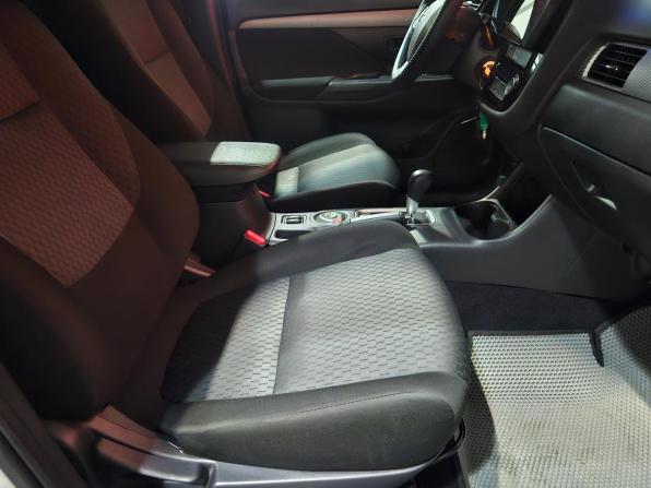 Mitsubishi Outlander III Рестайлинг с пробегом 2014 года, цена 1 395 000 рублей, 141382 км, внедорожник, Автокод Объявления