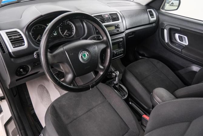 Skoda Roomster I с пробегом 2009 года, цена 699 000 рублей, 247000 км, компактвэн, Автокод Объявления