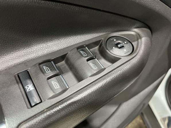 Ford Kuga II с пробегом 2014 года, цена 940 000 рублей, 177329 км, внедорожник, Автокод Объявления