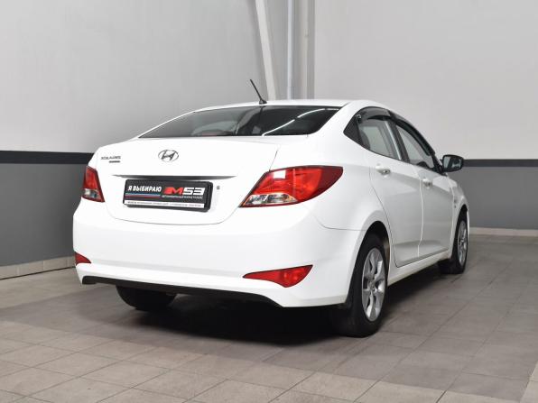 Hyundai Solaris I Рестайлинг с пробегом 2016 года, цена 1 049 999 рублей, 91104 км, седан, Автокод Объявления
