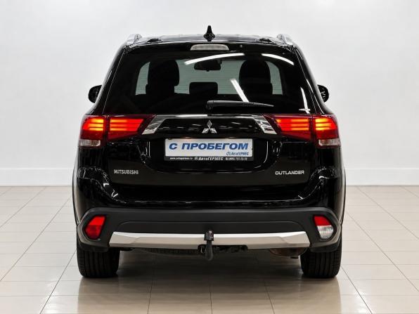Mitsubishi Outlander III Рестайлинг 2 с пробегом 2017 года, цена 1 780 000 рублей, 202235 км, внедорожник, Автокод Объявления