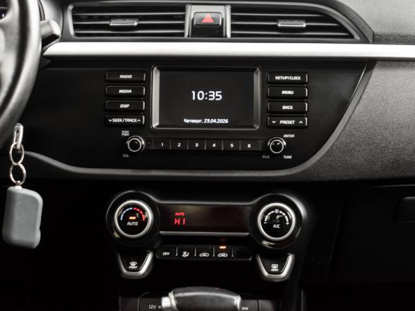 Kia Rio IV с пробегом 2019 года, цена 1 380 000 рублей, 134450 км, седан, Автокод Объявления