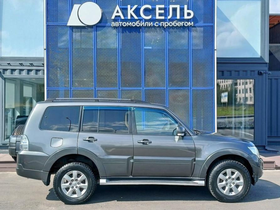 Mitsubishi Pajero IV Рестайлинг 1 Архангельск  - изображение 4