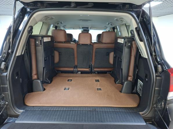 Toyota Land Cruiser 200 Series Рестайлинг 2 с пробегом 2019 года, цена 7 449 000 рублей, 137000 км, внедорожник, Автокод Объявления
