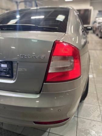 Skoda Octavia II (A5) Рестайлинг с пробегом 2013 года, цена 829 000 рублей, 254120 км, лифтбек, Автокод Объявления