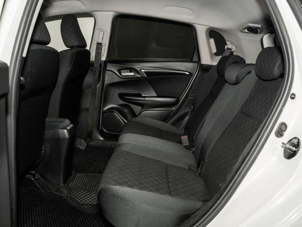 Honda Fit III с пробегом 2013 года, цена 999 000 рублей, 150500 км, хэтчбек, Автокод Объявления
