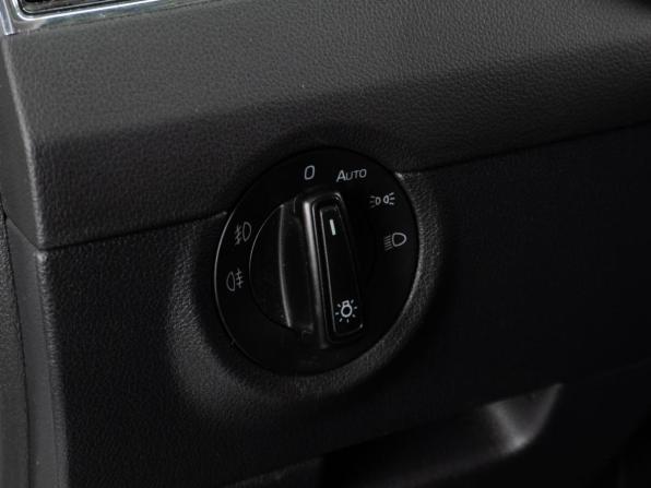 Skoda Octavia III (A7) Рестайлинг с пробегом 2017 года, цена 1 399 000 рублей, 210222 км, лифтбек, Автокод Объявления