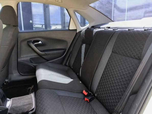 Volkswagen Polo V Рестайлинг с пробегом 2018 года, цена 1 179 000 рублей, 179004 км, седан, Автокод Объявления