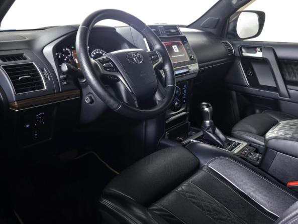 Toyota Land Cruiser Prado 150 Series Рестайлинг 3 с пробегом 2021 года, цена 6 700 000 рублей, 93739 км, внедорожник, Автокод Объявления