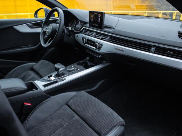 Audi A5 II (F5) с пробегом 2018 года, цена 3 360 000 рублей, 102382 км, лифтбек, Автокод Объявления
