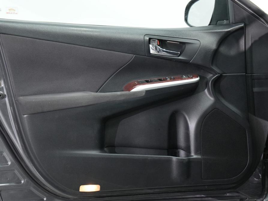 Toyota Camry VII (XV50) Новосибирск  - изображение 17