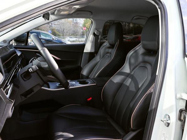 Omoda C5 I с пробегом 2023 года, цена 1 777 000 рублей, 37969 км, внедорожник, Автокод Объявления