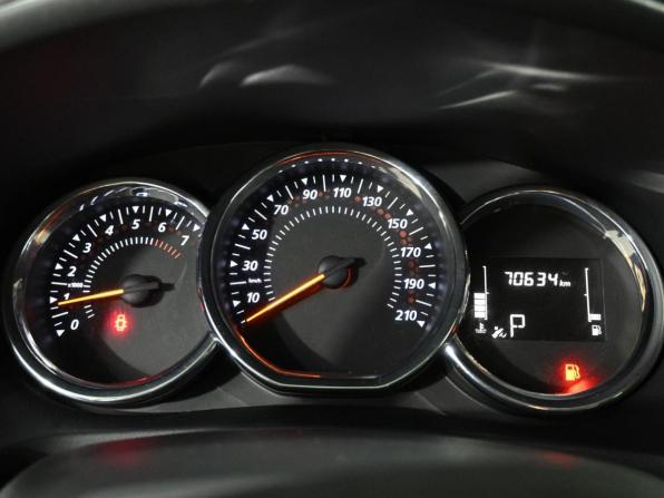 Renault Logan II Рестайлинг с пробегом 2022 года, цена 1 419 000 рублей, 70634 км, седан, Автокод Объявления