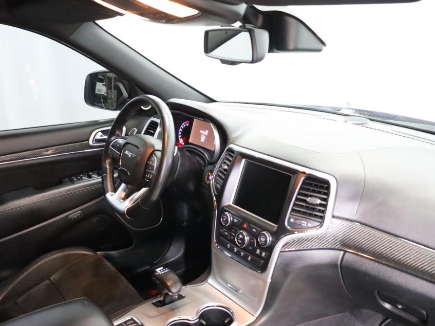 Jeep Grand Cherokee IV (WK2) Рестайлинг Москва  - изображение 10