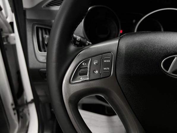Hyundai ix35 I Рестайлинг с пробегом 2014 года, цена 1 350 000 рублей, 151520 км, внедорожник, Автокод Объявления