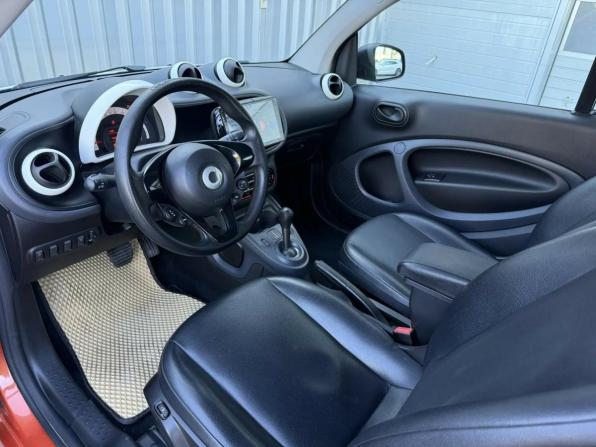 Smart Forfour II с пробегом 2018 года, цена 949 000 рублей, 75493 км, хэтчбек, Автокод Объявления