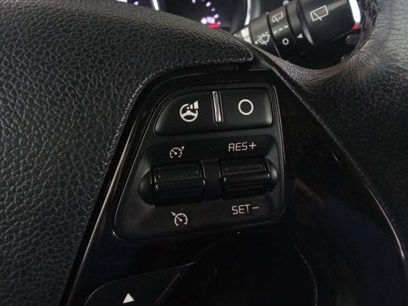 Kia Ceed II с пробегом 2013 года, цена 1 060 000 рублей, 220000 км, универсал, Автокод Объявления