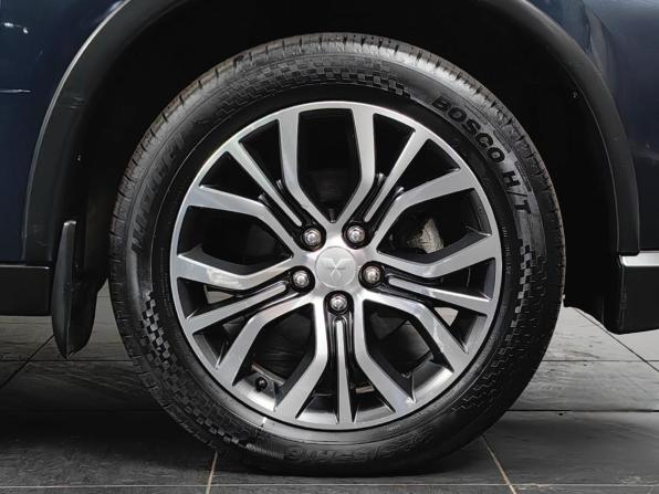 Mitsubishi Outlander III Рестайлинг 2 с пробегом 2018 года, цена 1 555 000 рублей, 165025 км, внедорожник, Автокод Объявления