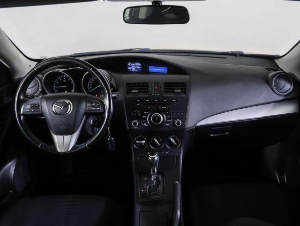 Mazda 3 II (BL) Рестайлинг с пробегом 2012 года, цена 948 000 рублей, 130705 км, седан, Автокод Объявления