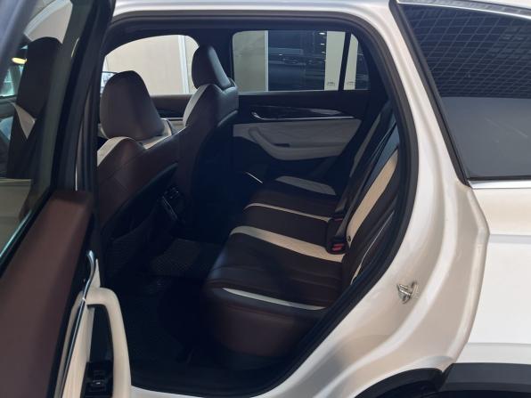 Geely Monjaro I с пробегом 2023 года, цена 3 440 000 рублей, 22606 км, внедорожник, Автокод Объявления
