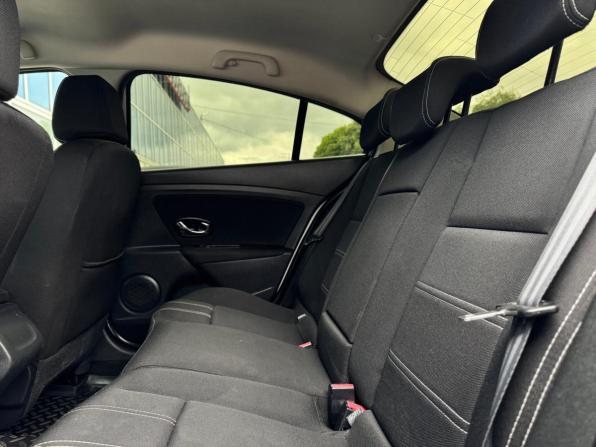 Renault Fluence I Рестайлинг с пробегом 2014 года, цена 773 000 рублей, 135968 км, седан, Автокод Объявления