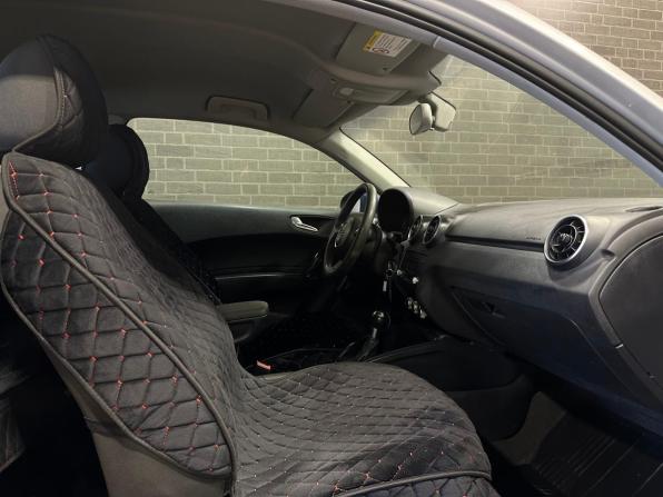 Audi A1 I (8X) с пробегом 2011 года, цена 1 100 000 рублей, 165903 км, хэтчбек, Автокод Объявления