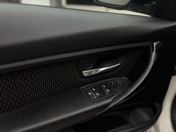 BMW 3 серии VI (F3x) Рестайлинг с пробегом 2016 года, цена 2 034 000 рублей, 123596 км, седан, Автокод Объявления