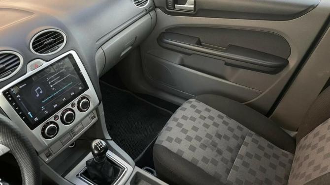 Ford Focus II Рестайлинг с пробегом 2009 года, цена 450 000 рублей, 255256 км, седан, Автокод Объявления