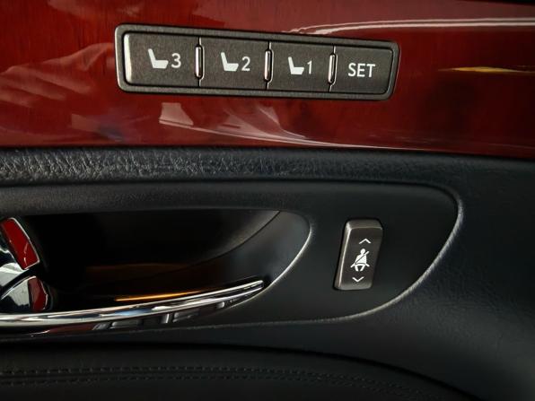 Lexus LS IV Рестайлинг с пробегом 2010 года, цена 1 930 000 рублей, 236387 км, седан, Автокод Объявления