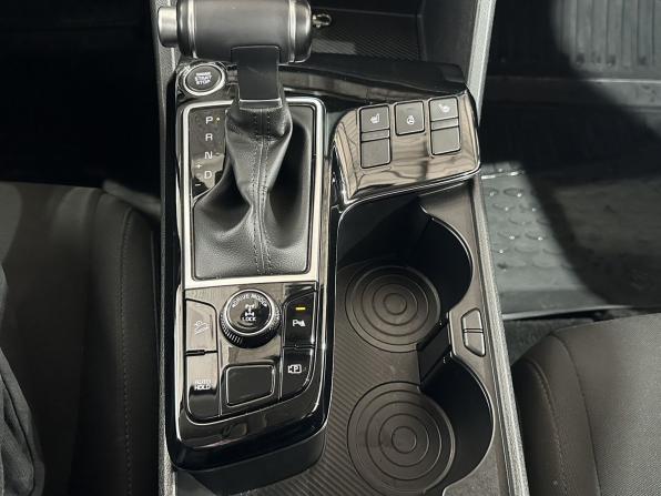 Kia Sportage V с пробегом 2023 года, цена 3 271 000 рублей, 74725 км, внедорожник, Автокод Объявления