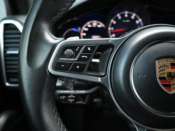 Porsche Cayenne III с пробегом 2020 года, цена 6 299 000 рублей, 120522 км, внедорожник, Автокод Объявления