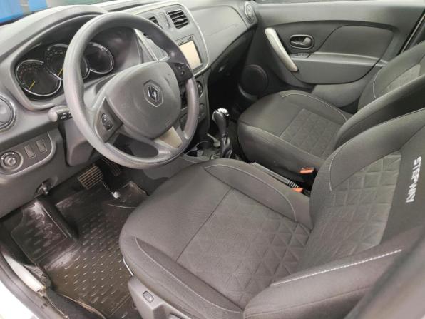 Renault Sandero II с пробегом 2017 года, цена 1 094 890 рублей, 87332 км, хэтчбек, Автокод Объявления