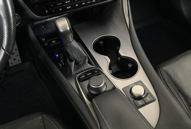 Lexus RX IV с пробегом 2017 года, цена 3 960 000 рублей, 113141 км, внедорожник, Автокод Объявления