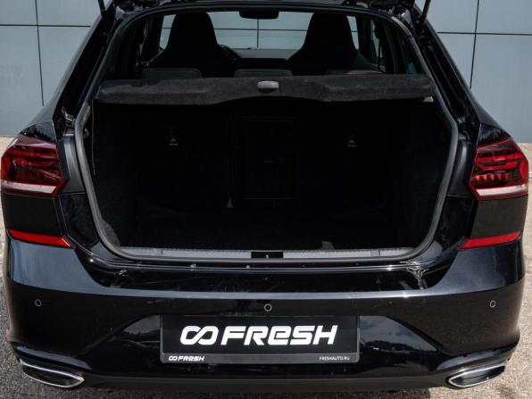 Volkswagen Polo VI с пробегом 2021 года, цена 1 930 000 рублей, 74475 км, лифтбек, Автокод Объявления