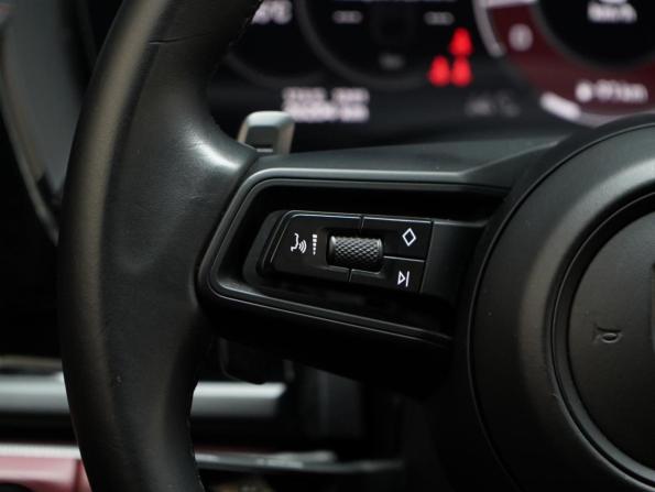 Porsche Panamera III с пробегом 2024 года, цена 14 300 046 рублей, 26204 км, лифтбек, Автокод Объявления