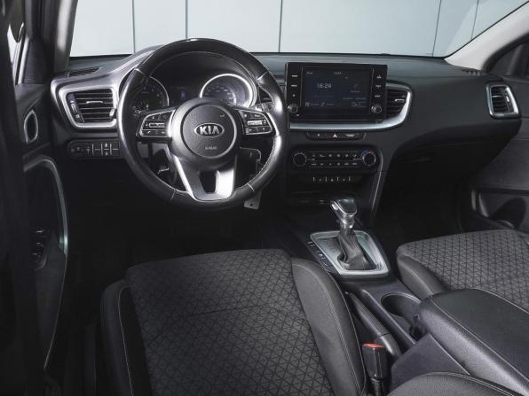 Kia Ceed III с пробегом 2020 года, цена 2 259 000 рублей, 35669 км, хэтчбек, Автокод Объявления