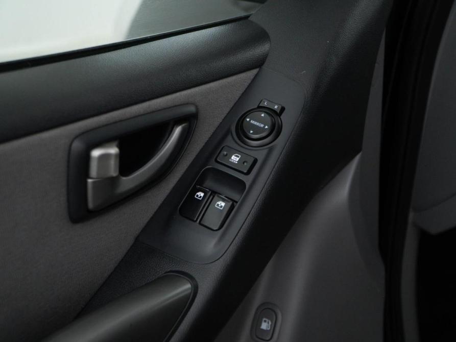 Hyundai H-1 II Рестайлинг Москва  - изображение 18