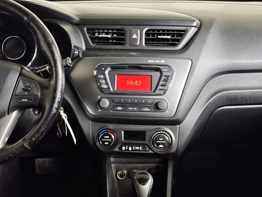 Kia Rio III Москва  - изображение 15
