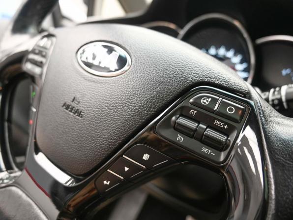 Kia Ceed II Рестайлинг с пробегом 2016 года, цена 1 499 000 рублей, 196180 км, универсал, Автокод Объявления