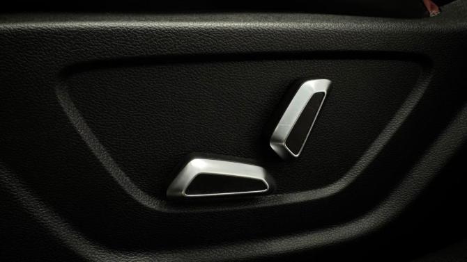 Geely Coolray I с пробегом 2023 года, цена 1 999 000 рублей, 28734 км, внедорожник, Автокод Объявления
