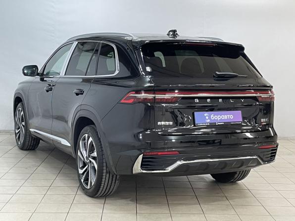 Geely Monjaro I с пробегом 2024 года, цена 3 850 000 рублей, 45 км, внедорожник, Автокод Объявления