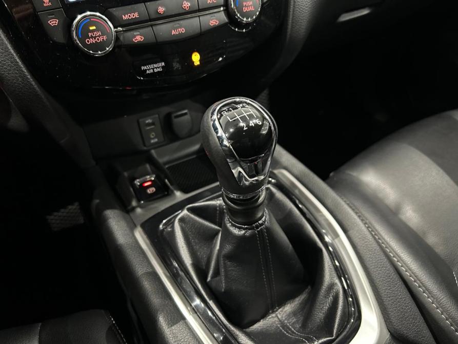 Nissan X-Trail III Рестайлинг Санкт-Петербург  - изображение 19